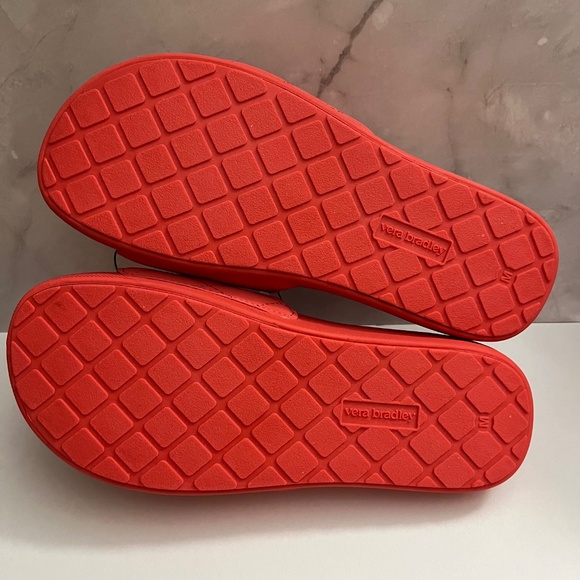 NWT Vera Bradley Cayenne Essential Slides Sandals Size 7-8 (Medium) - Picture 6 of 8